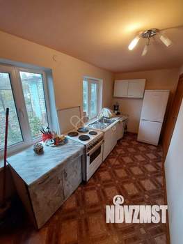 Дом 60м², 2-этажный, участок 6 сот.