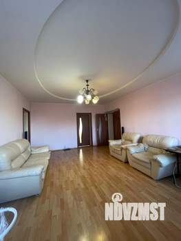 Дом 210м², 2-этажный, участок 6 сот.