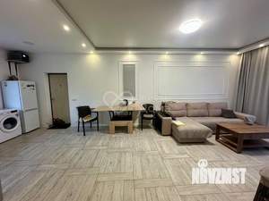 Дом 87м², 2-этажный, участок 6 сот.