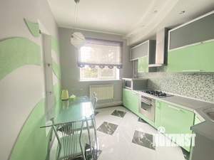 Дом 227м², 3-этажный, участок 4 сот.