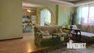 Коттедж 375м², 2-этажный, участок 8 сот.