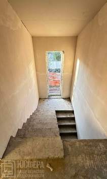 Дом 200м², 2-этажный, участок 5 сот.