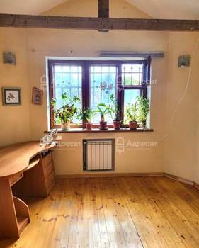 Дом 393м², 3-этажный, участок 10 сот.