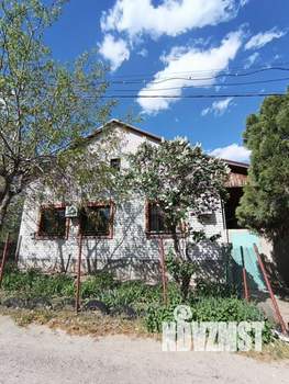 Коттедж 181м², 2-этажный, участок 5 сот.