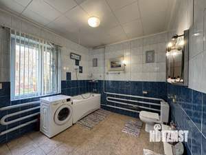 Дом 292м², 3-этажный, участок 7 сот.