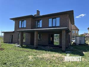 Дом 288м², 2-этажный, участок 9 сот.