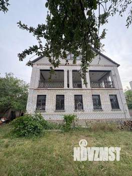 Дом 300м², 3-этажный, участок 5 сот.