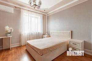 Дом 211м², 2-этажный, участок 4 сот.