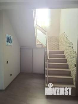 Коттедж 200м², 2-этажный, участок 8 сот.