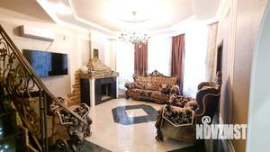 Дом 210м², 2-этажный, участок 4 сот.