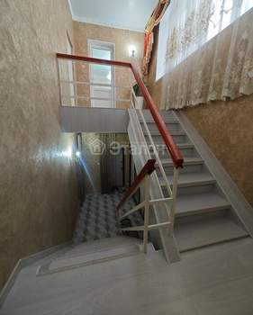 Дом 251м², 2-этажный, участок 6 сот.