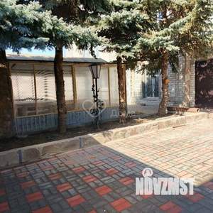 Дом 378м², 3-этажный, участок 5 сот.