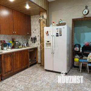 Дом 378м², 3-этажный, участок 5 сот.