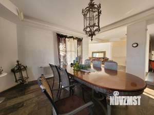 Дом 578м², 3-этажный, участок 9 сот.