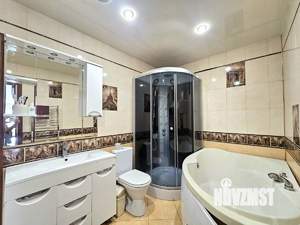 Дом 98м², 2-этажный, участок 3 сот.