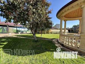 Дом 342м², 3-этажный, участок 8 сот.