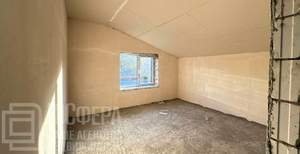 Дом 200м², 2-этажный, участок 5 сот.