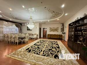 Дом 380м², 2-этажный, участок 7 сот.