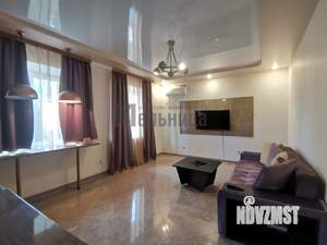 Дом 298м², 3-этажный, участок 5 сот.