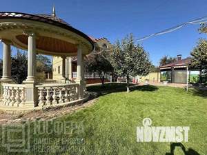 Дом 342м², 3-этажный, участок 8 сот.