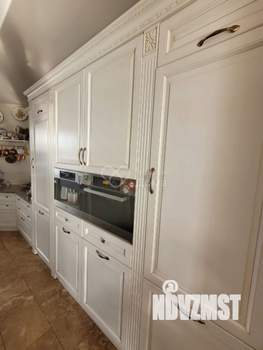 Дом 578м², 3-этажный, участок 9 сот.