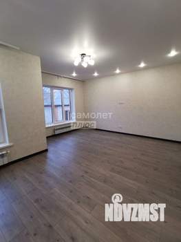 Дом 97м², 2-этажный, участок 3 сот.