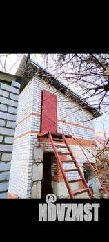 Коттедж 219м², 3-этажный, участок 10 сот.