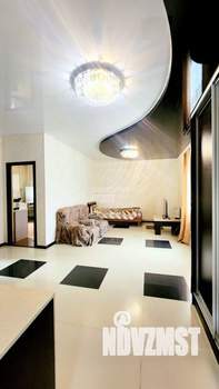 Дом 106м², 2-этажный, участок 8 сот.