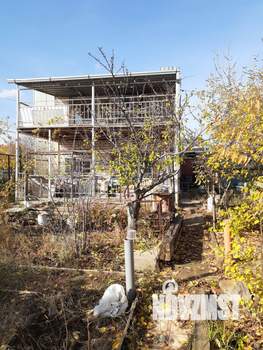 Дом 72м², 2-этажный, участок 6 сот.