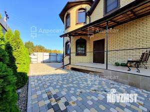 Дом 302м², 3-этажный, участок 7 сот.