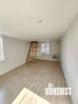 Дом 63м², 2-этажный, участок 6 сот.