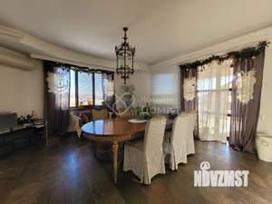 Дом 578м², 3-этажный, участок 9 сот.