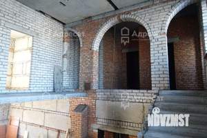 Дом 378м², 3-этажный, участок 15 сот.