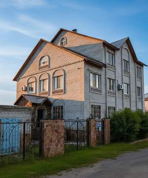 Дом 603м², 4-этажный, участок 8 сот.