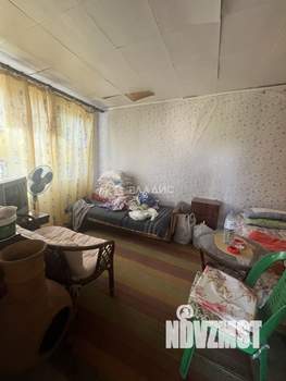 Дом 30м², 2-этажный, участок 4 сот.