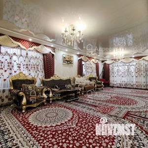 Дом 298м², 3-этажный, участок 6 сот.