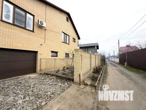 Дом 209м², 2-этажный, участок 12 сот.