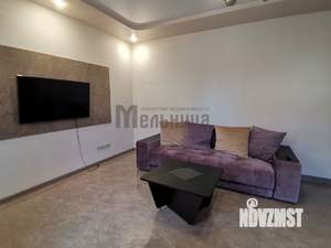 Дом 298м², 3-этажный, участок 5 сот.