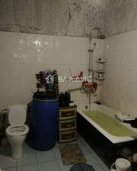 Дом 447м², 3-этажный, участок 10 сот.