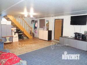 Дом 180м², 2-этажный, участок 6 сот.