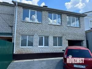 Дом 290м², 3-этажный, участок 6 сот.