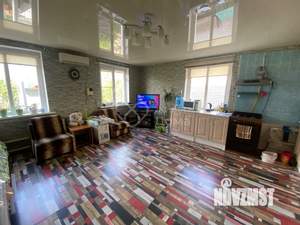 Дом 241м², 2-этажный, участок 6 сот.