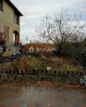 Дом 447м², 3-этажный, участок 10 сот.