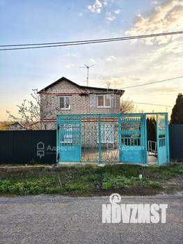 Дом 60м², 2-этажный, участок 6 сот.