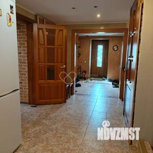 Дом 378м², 3-этажный, участок 5 сот.