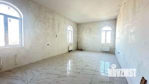 Дом 1298м², 4-этажный, участок 10 сот.