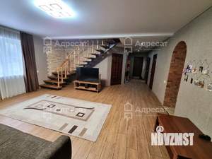 Дом 193м², 2-этажный, участок 4 сот.