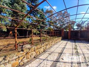 Дом 484м², 3-этажный, участок 10 сот.