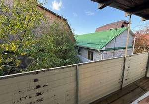 Дом 200м², 2-этажный, участок 6 сот.