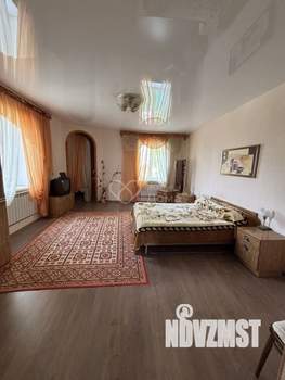 Дом 268м², 3-этажный, участок 12 сот.